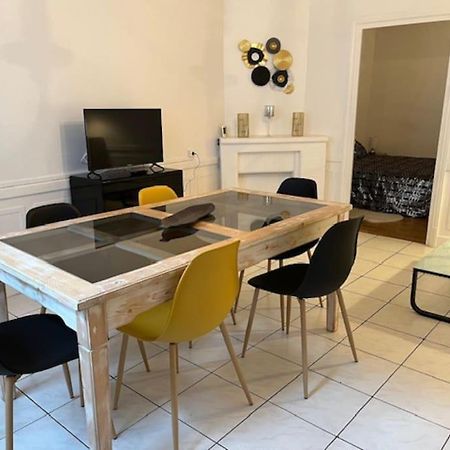 Joli Appartement Centre Nevers Exteriér fotografie